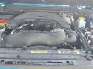 ✅ 2021 Jeep Gladiator Mojave • VIN: 1C6JJTEG3ML603822 • Lot: 42708071. Wystawiony na IAAI z przebiegiem 25 392 mil. Bezpłatny archiwum sprzedaży aukcyjnych z USA i szczegółowy raport historii pojazdu na DreamBid. Zdjęcie 20.