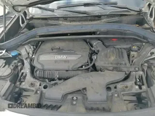 ✅ 2020 BMW X1 sDrive28i • VIN: WBXJG7C06L5P35578 • Lot: 81092175. Wystawiony na Copart z przebiegiem 51 418 mil. Bezpłatny archiwum sprzedaży aukcyjnych z USA i szczegółowy raport historii pojazdu na DreamBid. Zdjęcie 15.