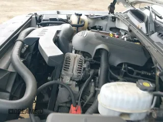 ✅ 2005 GMC Yukon SLT • VIN: 1GKEC13T75R114660 • Lot: 42223845. Listed on IAAI with 199,064 mi. Free auction sales archive from the USA and detailed vehicle history report at DreamBid. Image 18.