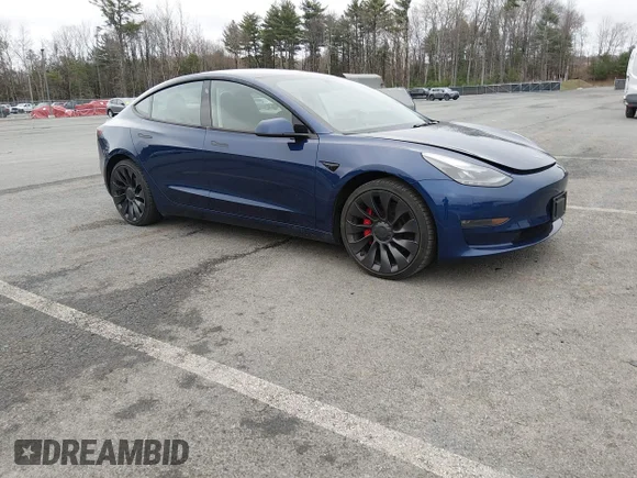 ✅ 2023 Tesla Model 3 Performance • VIN: 5YJ3E1EC8PF592704 • Lot: 44669494. Wystawiony na IAAI z przebiegiem 44 788 mil. Bezpłatny archiwum sprzedaży aukcyjnych z USA i szczegółowy raport historii pojazdu na DreamBid. Zdjęcie 1.