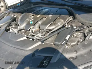 ✅ 2016 BMW 7 Series 750i • VIN: WBA7F0C56GGL99287 • Lot: 43217711. Wystawiony na IAAI z przebiegiem 102 726 mil. Bezpłatny archiwum sprzedaży aukcyjnych z USA i szczegółowy raport historii pojazdu na DreamBid. Zdjęcie 20.