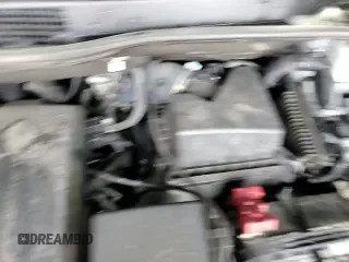 ✅ 2019 Toyota Sienna XLE Premium • VIN: 5TDYZ3DC9KS006202 • Lot: 90063565. Wystawiony na Copart z przebiegiem 121 301 mil. Bezpłatny archiwum sprzedaży aukcyjnych z USA i szczegółowy raport historii pojazdu na DreamBid. Zdjęcie 17.