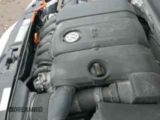 ✅ 2013 Volkswagen Beetle 2.5L • VIN: 3VWJP7AT9DM610545 • Lot: 38076183. Listed on IAAI with 48,124 mi. Free auction sales archive from the USA and detailed vehicle history report at DreamBid. Image 22.