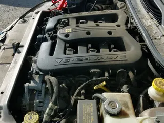 ✅ 2000 Chrysler 300M M • VIN: 2C3HE66G2YH325451 • Lot: 41680818. Wystawiony na IAAI z przebiegiem 161 976 mil. Bezpłatny archiwum sprzedaży aukcyjnych z USA i szczegółowy raport historii pojazdu na DreamBid. Zdjęcie 12.