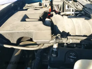 ✅ 2018 Chevrolet Silverado 1500 LT • VIN: 2GCVKREC8J1102806 • Lot: 43322949. Wystawiony na IAAI z przebiegiem 87 263 mil. Bezpłatny archiwum sprzedaży aukcyjnych z USA i szczegółowy raport historii pojazdu na DreamBid. Zdjęcie 20.