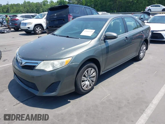 ✅ 2012 Toyota Camry XLE • VIN: 4T4BF1FK2CR269122 • Lot: 45161229. Wystawiony na IAAI z przebiegiem 211 567 mil. Bezpłatny archiwum sprzedaży aukcyjnych z USA i szczegółowy raport historii pojazdu na DreamBid. Zdjęcie 2.