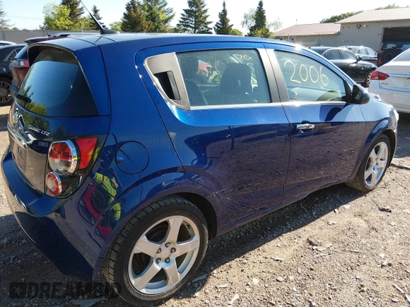 ✅ 2013 Chevrolet Sonic LTZ • VIN: 1G1JE6SH3D4175619 • Lot: 45182006. Wystawiony na IAAI z przebiegiem 95 724 mil. Bezpłatny archiwum sprzedaży aukcyjnych z USA i szczegółowy raport historii pojazdu na DreamBid. Zdjęcie 4.