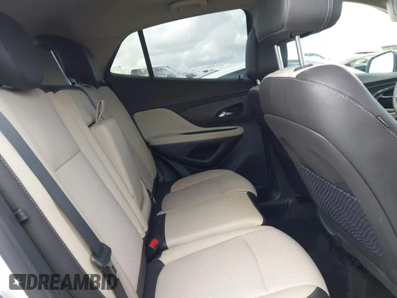 ✅ 2020 Buick Encore Preferred • VIN: KL4CJASB6LB007164 • Lot: 40774109. Wystawiony na IAAI z przebiegiem 91 679 mil. Bezpłatny archiwum sprzedaży aukcyjnych z USA i szczegółowy raport historii pojazdu na DreamBid. Zdjęcie 8.