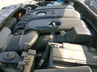 ✅ 2012 Volkswagen Passat S • VIN: 1VWAP7A3XCC020614 • Lot: 42556963. Wystawiony na IAAI z przebiegiem 178 714 mil. Bezpłatny archiwum sprzedaży aukcyjnych z USA i szczegółowy raport historii pojazdu na DreamBid. Zdjęcie 19.