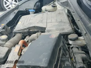 ✅ 2017 Kia Niro Touring • VIN: KNDCE3LC7H5061074 • Lot: 42112662. Listed on IAAI with 159,714 mi. Free auction sales archive from the USA and detailed vehicle history report at DreamBid. Image 12.