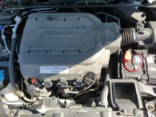 ✅ 2017 Honda Accord EX-L • VIN: 1HGCR3F82HA036636 • Lot: 82270135. Listed on Copart with 62,251 mi. Free auction sales archive from the USA and detailed vehicle history report at DreamBid. Image 13.