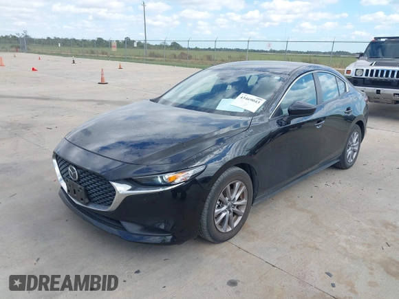 ✅ 2022 Mazda 3 2.0 • VIN: JM1BPAA73N1500046 • Лот: 43469043. Опубліковано раніше на IAAI з пробігом 25 120 миль. Безкоштовний доступ до архіву аукціонних продажів зі США та докладний звіт про історію автомобіля на DreamBid. Зображення 2.