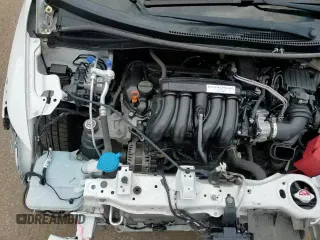 ✅ 2018 Honda Fit Sport • VIN: 3HGGK5H75JM729215 • Lot: 65195445. Wystawiony na Copart z przebiegiem 72 320 mil. Bezpłatny archiwum sprzedaży aukcyjnych z USA i szczegółowy raport historii pojazdu na DreamBid. Zdjęcie 14.