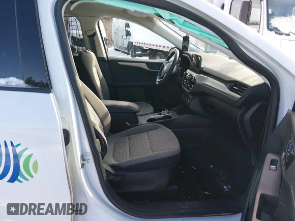 ✅ 2022 Ford Escape SE • VIN: 1FMCU9G67NUA63754 • Lot: 44207101. Listed on IAAI with 96,126 mi. Free auction sales archive from the USA and detailed vehicle history report at DreamBid. Image 5.