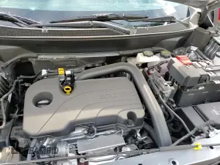 ✅ 2025 Chevrolet Equinox FWD LT • VIN: 3GNAXHEG7SL175816 • Lot: 53404885. Wystawiony na Copart z przebiegiem 4 mil. Bezpłatny archiwum sprzedaży aukcyjnych z USA i szczegółowy raport historii pojazdu na DreamBid. Zdjęcie 13.