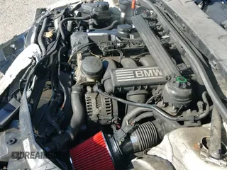 ✅ 2010 BMW 3 Series 328i xDrive • VIN: WBAPK5C58AA652614 • Lot: 42550439. Listed on IAAI with 174,952 mi. Free auction sales archive from the USA and detailed vehicle history report at DreamBid. Image 22.