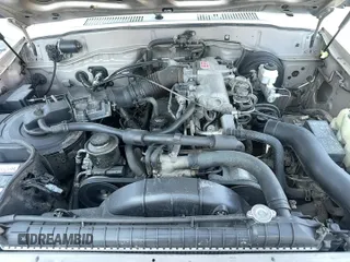 ✅ 1991 Toyota Land Cruiser • VIN: JT3FJ80W9M0009610 • Lot: 87112915. Listed on Copart with 208,172 mi. Free auction sales archive from the USA and detailed vehicle history report at DreamBid. Image 11.