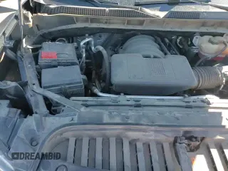 ✅ 2020 Chevrolet Silverado 1500 Custom • VIN: 1GCRWBEH5LZ337392 • Lot: 82783815. Listed on Copart with 101,587 mi. Free auction sales archive from the USA and detailed vehicle history report at DreamBid. Image 13.