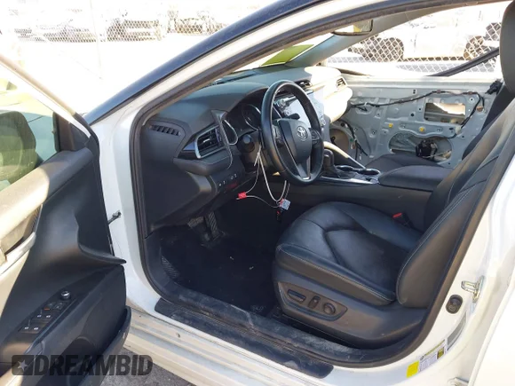 ✅ 2020 Toyota Camry XSE • VIN: 4T1K61AKXLU312459 • Lot: 44004905. Wystawiony na IAAI z przebiegiem 78 607 mil. Bezpłatny archiwum sprzedaży aukcyjnych z USA i szczegółowy raport historii pojazdu na DreamBid. Zdjęcie 5.