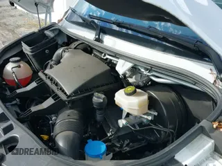 ✅ 2023 Mercedes-Benz Sprinter Cargo • VIN: W1Y40CHY0PT160400 • Lot: 41053500. Wystawiony na IAAI z przebiegiem 31 226 mil. Bezpłatny archiwum sprzedaży aukcyjnych z USA i szczegółowy raport historii pojazdu na DreamBid. Zdjęcie 19.