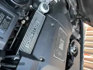 ✅ 1997 Rolls-Royce Silver Spur • VIN: SCAZN19C3VCX59072 • Lot: 81083365. Wystawiony na Copart z przebiegiem 26 202 mil. Bezpłatny archiwum sprzedaży aukcyjnych z USA i szczegółowy raport historii pojazdu na DreamBid. Zdjęcie 11.