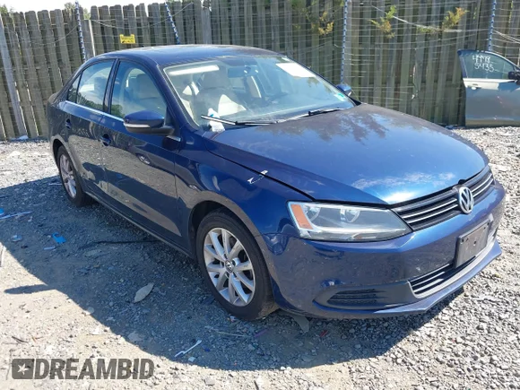 ✅ 2014 Volkswagen Jetta SE • VIN: 3VWD17AJ2EM371628 • Лот: 45445301. Опубліковано раніше на IAAI з пробігом 133 793 миль. Безкоштовний доступ до архіву аукціонних продажів зі США та докладний звіт про історію автомобіля на DreamBid. Зображення 1.