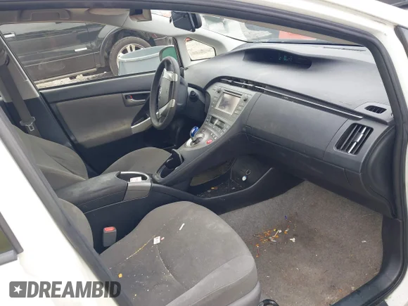 ✅ 2014 Toyota Prius Two • VIN: JTDKN3DU9E1792420 • Lot: 45092433. Wystawiony na IAAI z przebiegiem 101 188 mil. Bezpłatny archiwum sprzedaży aukcyjnych z USA i szczegółowy raport historii pojazdu na DreamBid. Zdjęcie 5.