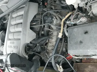 ✅ 2010 Toyota Sequoia SR5 • VIN: 5TDZM5G11AS001275 • Лот: 41499094. Опубликован ранее на IAAI с пробегом 194 750 миль. Бесплатный доступ к архиву аукционных продаж из США и подробный отчёт об истории автомобиля на DreamBid. Изображение 21.