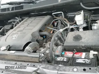 ✅ 2018 Toyota Sequoia SR5 • VIN: 5TDZY5G12JS069833 • Лот: 43434391. Опубликован ранее на IAAI с пробегом 115 589 миль. Бесплатный доступ к архиву аукционных продаж из США и подробный отчёт об истории автомобиля на DreamBid. Изображение 21.