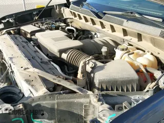 2022 Chevrolet Silverado 1500 LT z VIN 1GCPWCED7NZ123212, wystawiony jako IAAI lot #42823989 z przebiegiem 79 092 mil mil oraz . Historia ofert i sprzedaży dostępna na DreamBid. Obrazek 18.