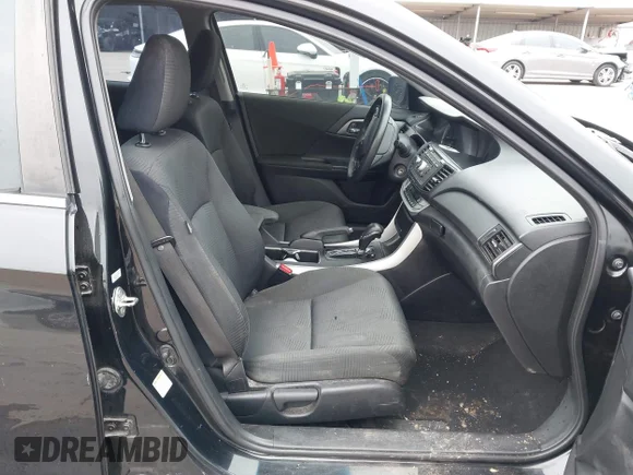 ✅ 2015 Honda Accord LX • VIN: 1HGCR2F33FA143853 • Lot: 44558320. Wystawiony na IAAI z przebiegiem 184 610 mil. Bezpłatny archiwum sprzedaży aukcyjnych z USA i szczegółowy raport historii pojazdu na DreamBid. Zdjęcie 5.