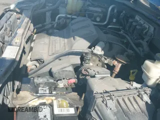 ✅ 2006 Mazda Tribute S • VIN: 4F2YZ94106KM12805 • Lot: 42552499. Wystawiony na IAAI z przebiegiem 135 073 mil. Bezpłatny archiwum sprzedaży aukcyjnych z USA i szczegółowy raport historii pojazdu na DreamBid. Zdjęcie 13.