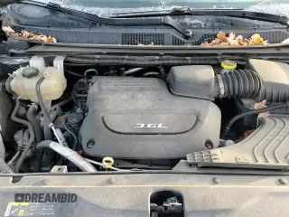 ✅ 2017 Chrysler Pacifica Touring L Plus • VIN: 2C4RC1EGXHR832621 • Lot: 93652825. Wystawiony na Copart z przebiegiem 71 531 mil. Bezpłatny archiwum sprzedaży aukcyjnych z USA i szczegółowy raport historii pojazdu na DreamBid. Zdjęcie 16.