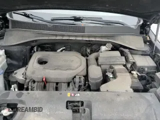 ✅ 2017 Kia Sorento L • VIN: 5XYPG4A3XHG300550 • Lot: 93209205. Listed on Copart with 148,791 mi. Free auction sales archive from the USA and detailed vehicle history report at DreamBid. Image 15.