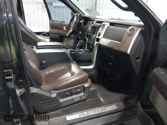 ✅ 2010 Ford F-150 XL • VIN: 1FTFW1EV0AFB93963 • Lot: 43534159. Wystawiony na IAAI z przebiegiem 187 873 mil. Bezpłatny archiwum sprzedaży aukcyjnych z USA i szczegółowy raport historii pojazdu na DreamBid. Zdjęcie 5.