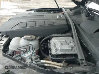 ✅ 2019 Audi Q7 Premium Plus • VIN: WA1LHAF74KD017633 • Lot: 42172403. Listed on IAAI with 51,013 mi. Free auction sales archive from the USA and detailed vehicle history report at DreamBid. Image 18.