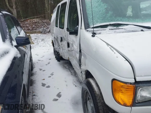 ✅ 2006 Ford Econoline Cargo • VIN: 1FTRE14W36HA39138 • Лот: 41514258. Опубліковано раніше на IAAI з пробігом 90 261 миль. Безкоштовний доступ до архіву аукціонних продажів зі США та докладний звіт про історію автомобіля на DreamBid. Зображення 6.