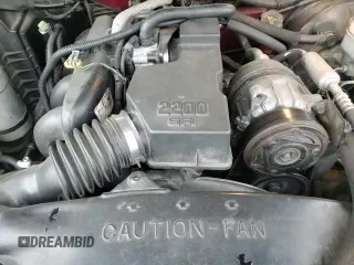 ✅ 1998 Chevrolet S-10 LS • VIN: 1GCCS1449W8119105 • Лот: 85256604. Опубликован ранее на Copart с пробегом 247 411 миль. Бесплатный доступ к архиву аукционных продаж из США и подробный отчёт об истории автомобиля на DreamBid. Изображение 13.