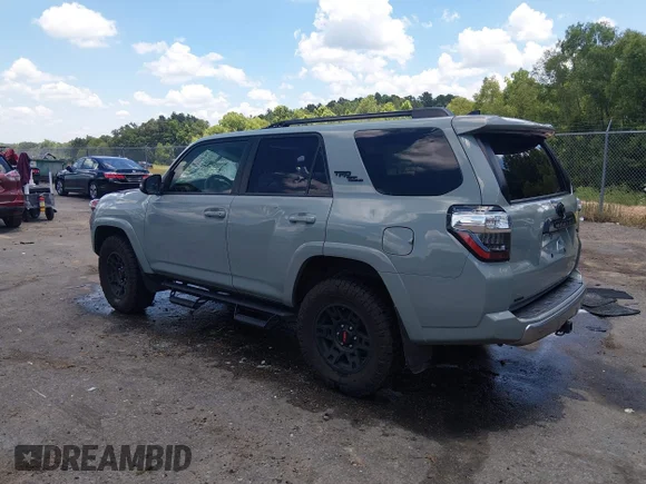 ✅ 2023 Toyota 4Runner TRD Off Road Premium • VIN: JTERU5JR8P6088773 • Лот: 45283765. Опубліковано раніше на IAAI з пробігом 83 218 миль. Безкоштовний доступ до архіву аукціонних продажів зі США та докладний звіт про історію автомобіля на DreamBid. Зображення 3.
