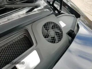 ✅ 2019 Porsche 911 Carrera S • VIN: WP0AB2A91KS115575 • Lot: 89657385. Listed on Copart with 49,663 mi. Free auction sales archive from the USA and detailed vehicle history report at DreamBid. Image 15.