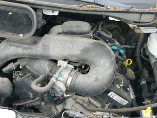 ✅ 2018 Ford Transit Passenger XL • VIN: 1FMZK1ZM9JKA83149 • Lot: 42176852. Wystawiony na IAAI z przebiegiem 40 042 mil. Bezpłatny archiwum sprzedaży aukcyjnych z USA i szczegółowy raport historii pojazdu na DreamBid. Zdjęcie 20.