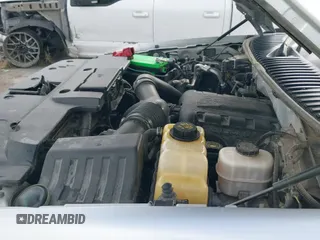 ✅ 2015 Ford Expedition XLT • VIN: 1FMJU1JT3FEF50159 • Лот: 43601109. Опубликован ранее на IAAI с пробегом 182 605 миль. Бесплатный доступ к архиву аукционных продаж из США и подробный отчёт об истории автомобиля на DreamBid. Изображение 19.