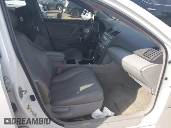 ✅ 2009 Toyota Camry • VIN: 4T1BE46K29U871316 • Lot: 45156401. Wystawiony na IAAI z przebiegiem 207 348 mil. Bezpłatny archiwum sprzedaży aukcyjnych z USA i szczegółowy raport historii pojazdu na DreamBid. Zdjęcie 5.
