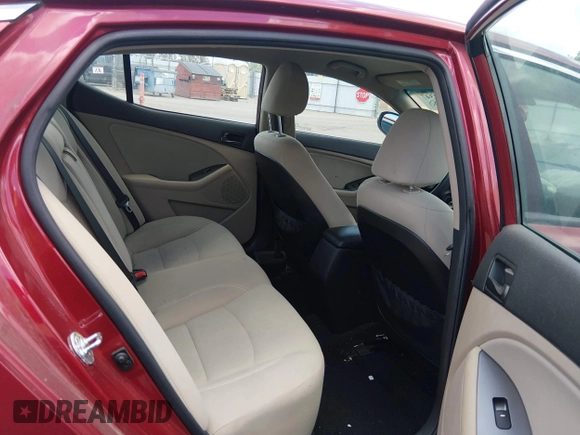 ✅ 2015 Kia Optima LX • VIN: 5XXGM4A76FG428569 • Lot: 45237347. Wystawiony na IAAI z przebiegiem 122 640 mil. Bezpłatny archiwum sprzedaży aukcyjnych z USA i szczegółowy raport historii pojazdu na DreamBid. Zdjęcie 8.