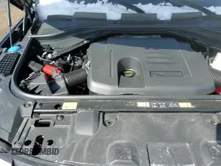 ✅ 2025 Land Rover Range Rover SE • VIN: SALKP9FU2SA283638 • Lot: 49858485. Wystawiony na Copart z przebiegiem 2 999 mil. Bezpłatny archiwum sprzedaży aukcyjnych z USA i szczegółowy raport historii pojazdu na DreamBid. Zdjęcie 16.