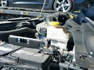 ✅ 2019 Ram 1500 Laramie • VIN: 1C6SRFRT8KN920471 • Lot: 43491065. Listed on IAAI with 100,080 mi. Free auction sales archive from the USA and detailed vehicle history report at DreamBid. Image 19.