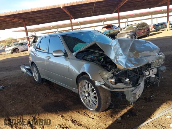 ✅ 2004 Lexus IS 300/350 • VIN: JTHBD192X40083769 • Lot: 40962806. Wystawiony na IAAI z przebiegiem Nie podano. Bezpłatny archiwum sprzedaży aukcyjnych z USA i szczegółowy raport historii pojazdu na DreamBid. Zdjęcie 1.