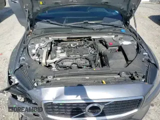 ✅ 2020 Volvo S60 R-Design • VIN: 7JRA22TM0LG030749 • Lot: 84885815. Wystawiony na Copart z przebiegiem 61 194 mil. Bezpłatny archiwum sprzedaży aukcyjnych z USA i szczegółowy raport historii pojazdu na DreamBid. Zdjęcie 13.