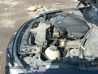 ✅ 2015 BMW 3 Series 328i xDrive • VIN: WBA3B5G56FNS20581 • Lot: 41692014. Wystawiony na IAAI z przebiegiem 196 609 mil. Bezpłatny archiwum sprzedaży aukcyjnych z USA i szczegółowy raport historii pojazdu na DreamBid. Zdjęcie 19.