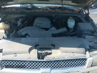 ✅ 2005 Chevrolet Avalanche LS • VIN: 3GNEC12Z05G254512 • Lot: 42584852. Listed on IAAI with 100,907 mi. Free auction sales archive from the USA and detailed vehicle history report at DreamBid. Image 12.